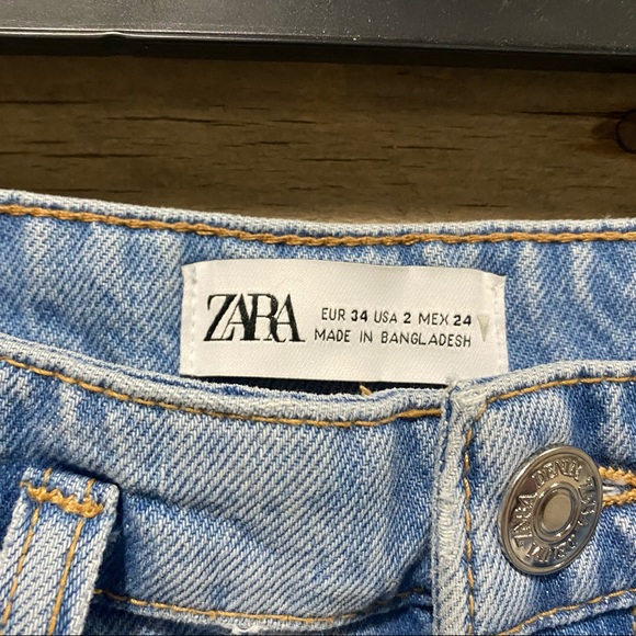 BOGo❗️Zara high waisted shorts - Picture 4 of 8